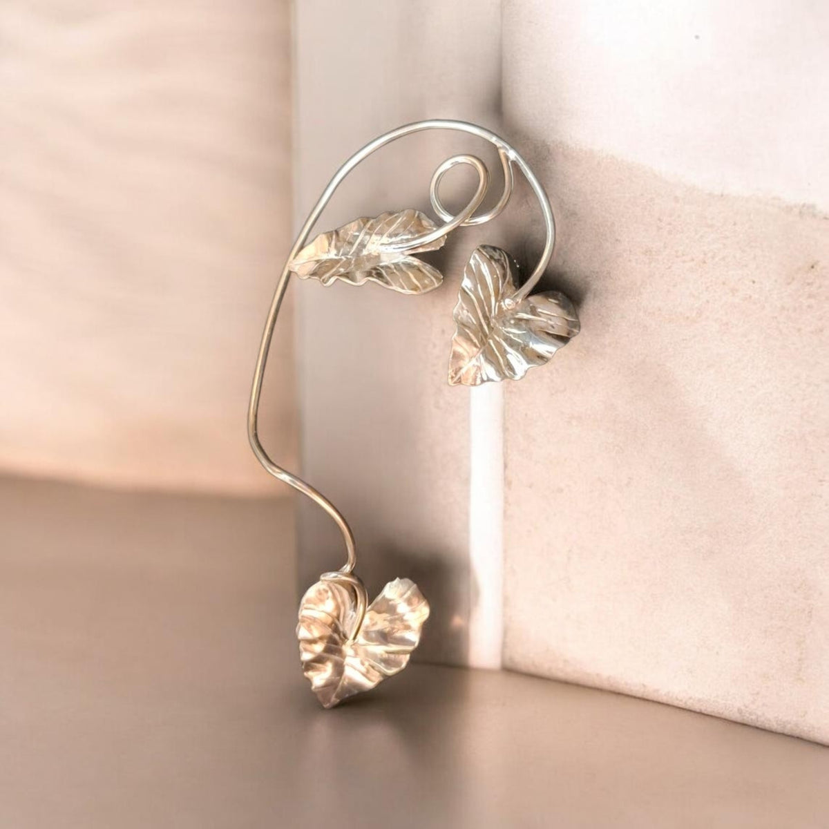 Orecchino earcuff argento foglia colocasia